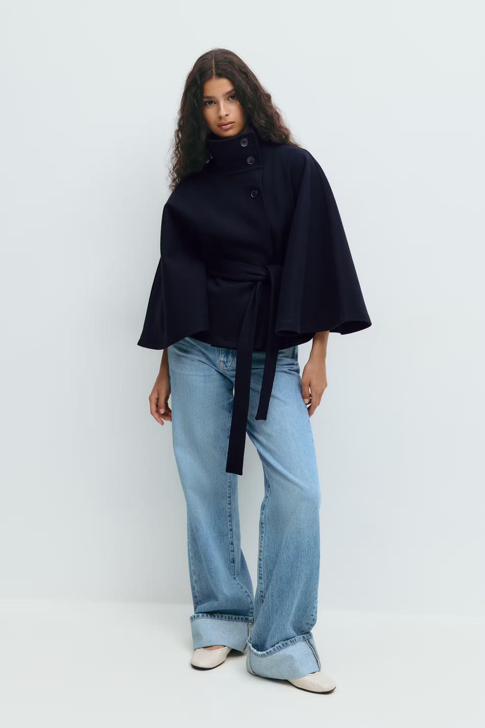 Avery Toronto|Belt Cape Jacket