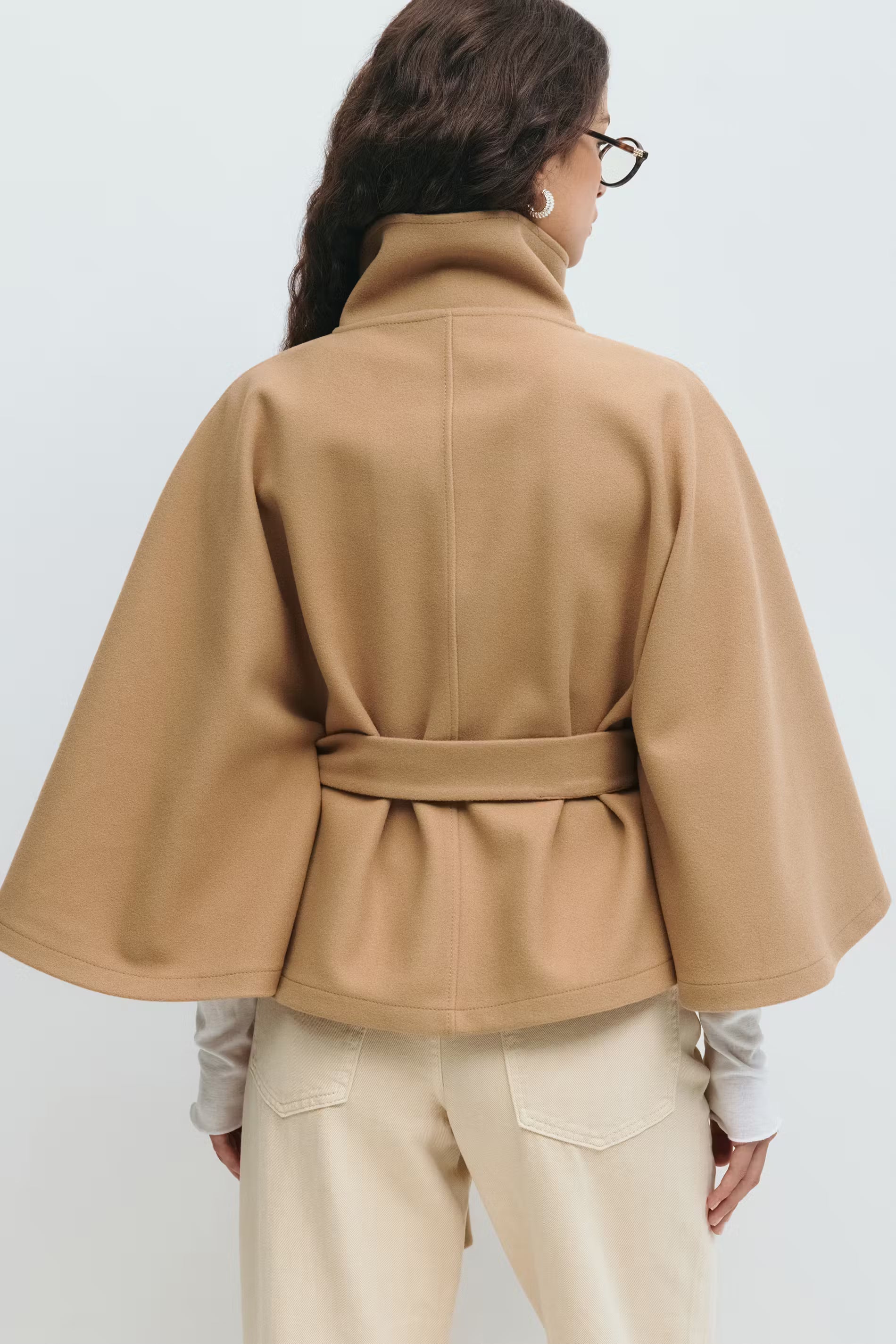 Avery Toronto|Belt Cape Jacket