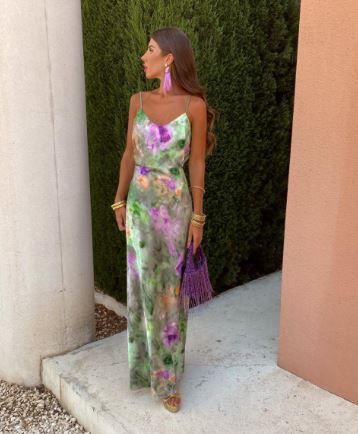 Anisten - Stylish Maxi Dress with Halo-Dye Print and Detachable Scarf