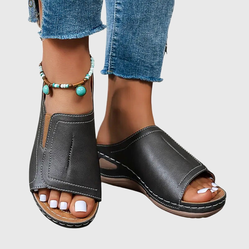 Aretha™ | Orthopedic Sandals