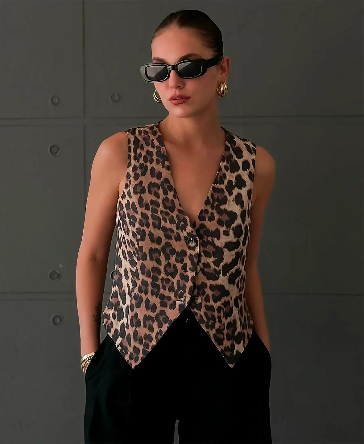 Modestique London™-Leopard Print Vest