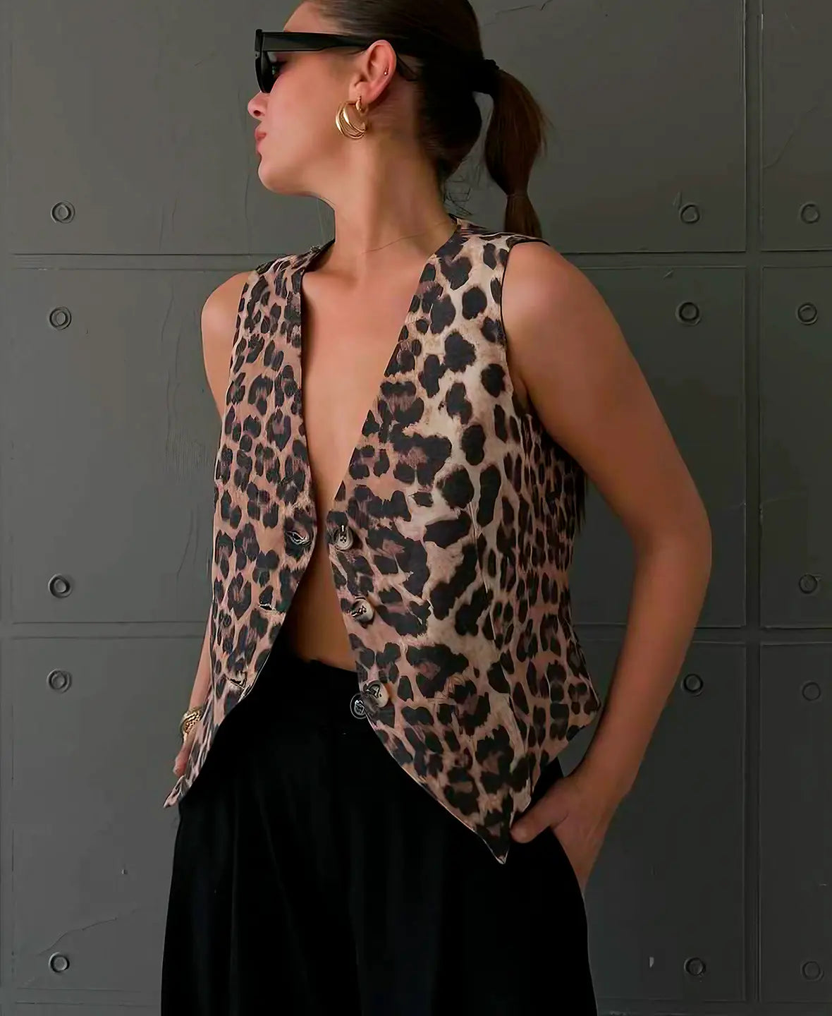 Modestique London™-Leopard Print Vest
