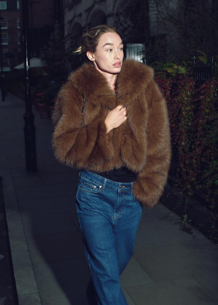 Modestique london™ | Thick Fur Coat