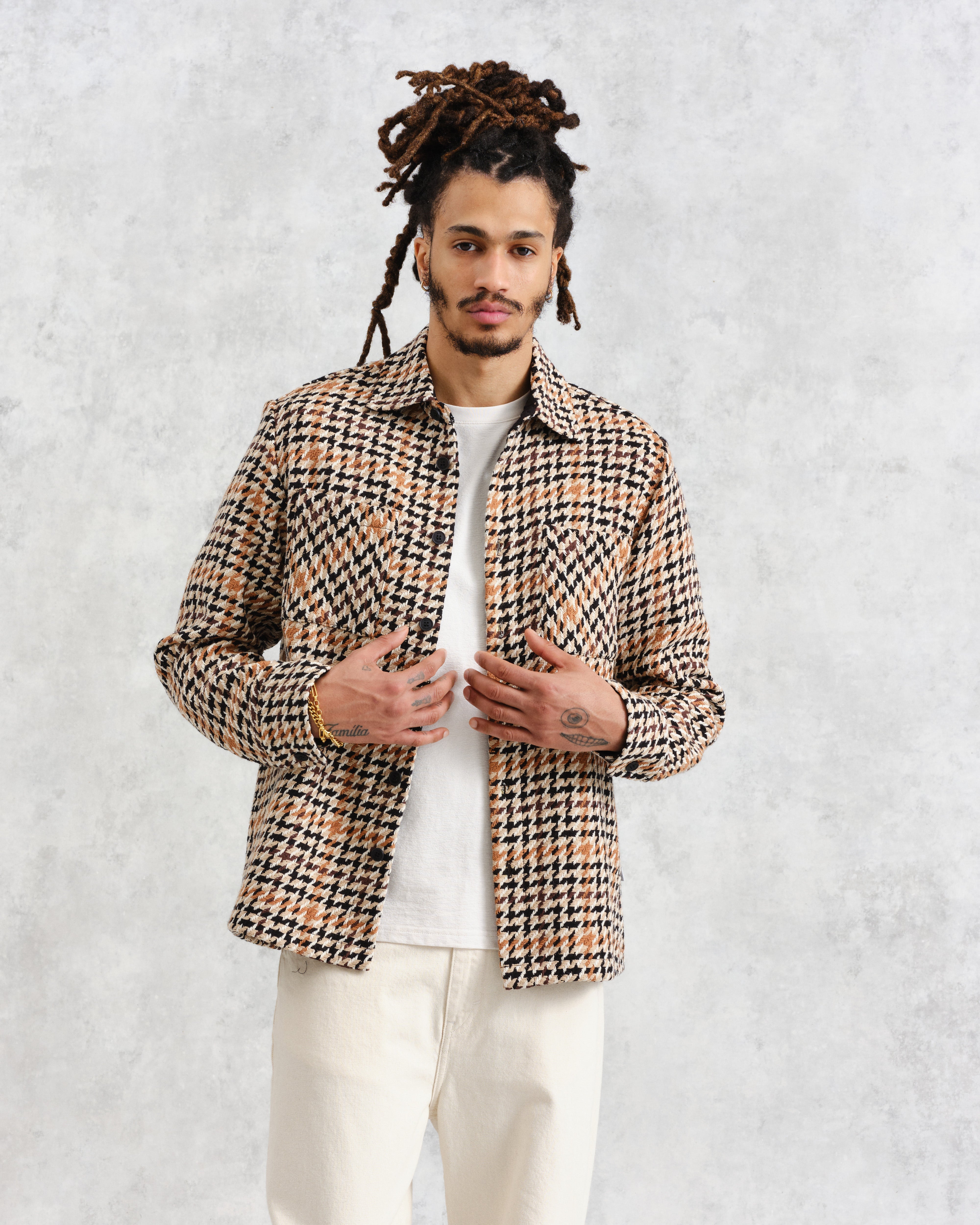 Modestique london™|Natural Houndstooth-Weave Overshirt