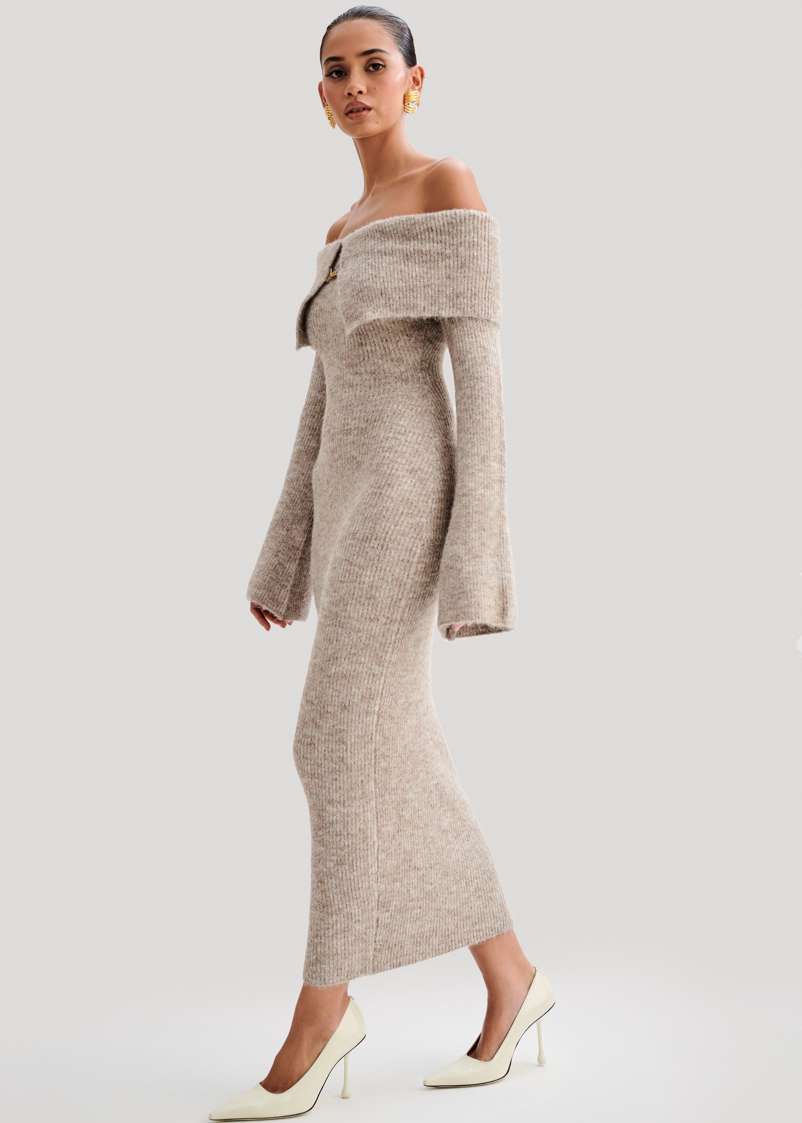 Modestique london™ | Off Shoulder Knitted Midi Dress