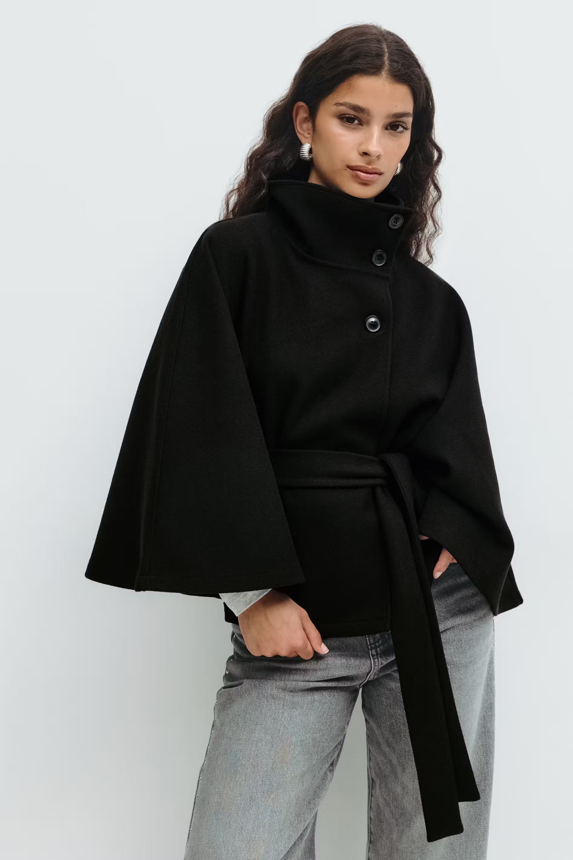 Avery Toronto|Belt Cape Jacket