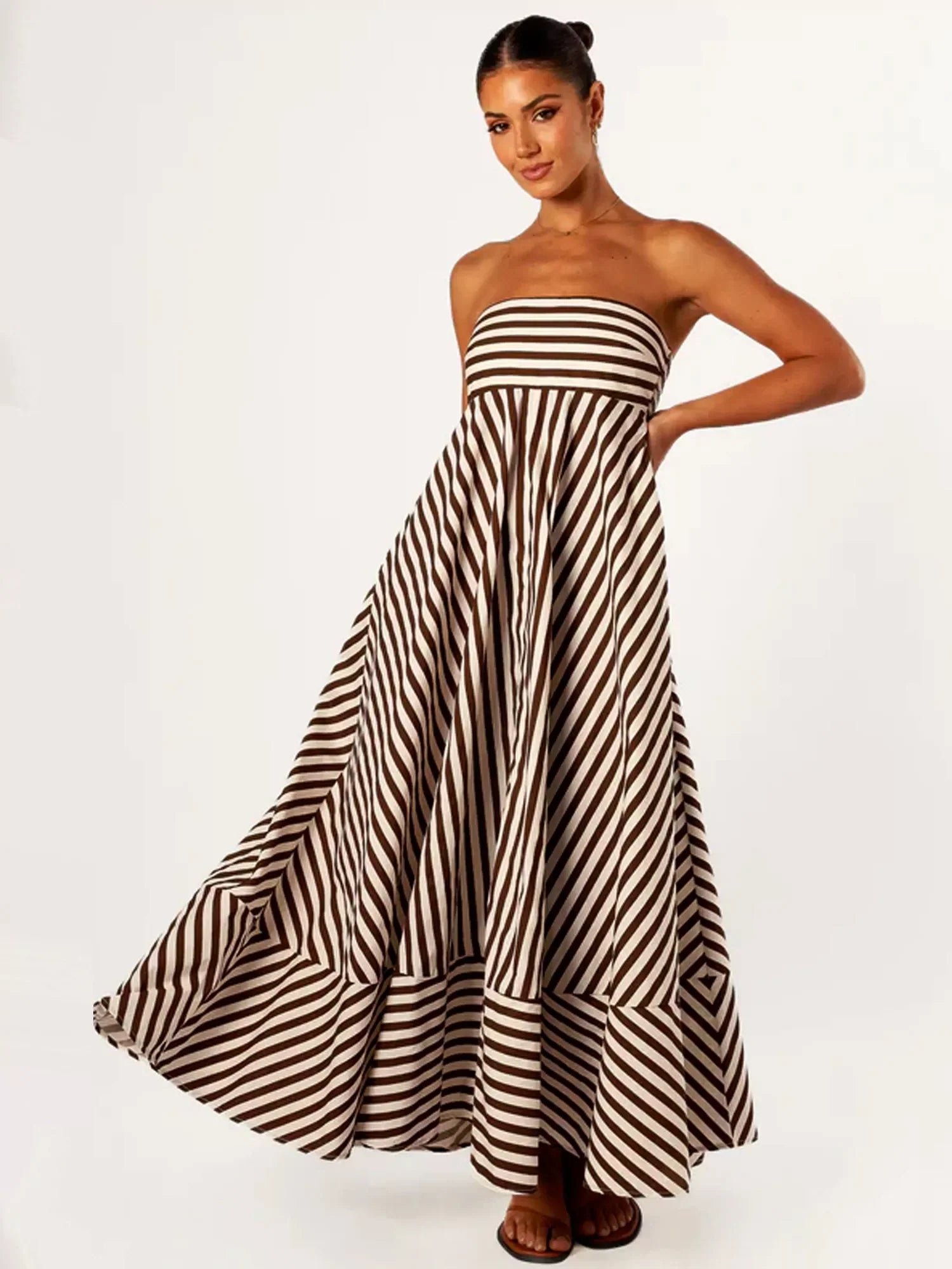 Nocturnal™ - Charm Ruched Maxi Dress
