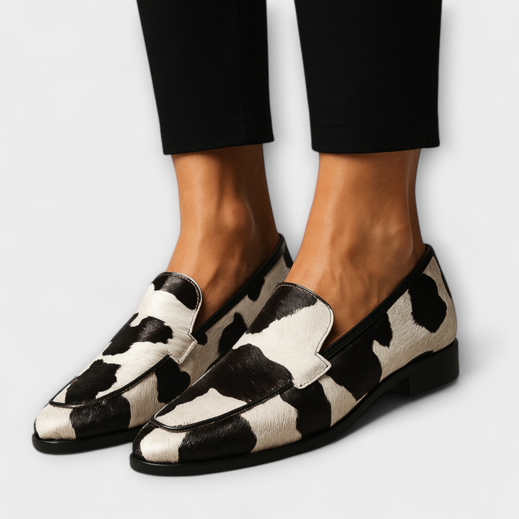 Maja Suptil Loafer – bold pattern & elegant shape