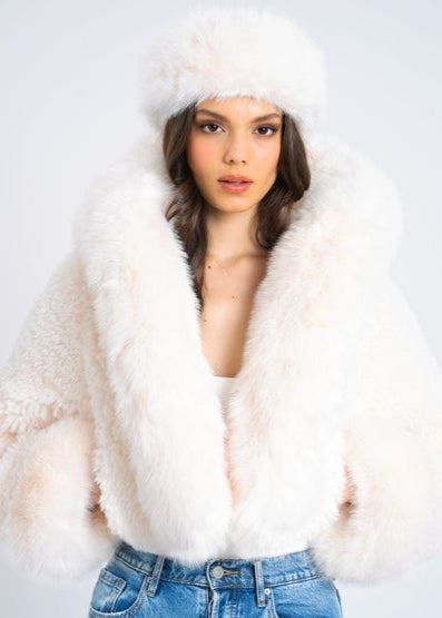 Modestique london™  | Cropped Fur Coat