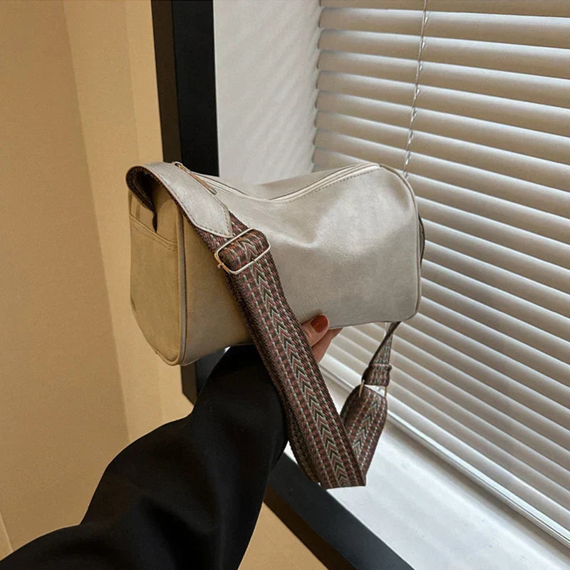 Sarah | Timeless Crossbody Bag