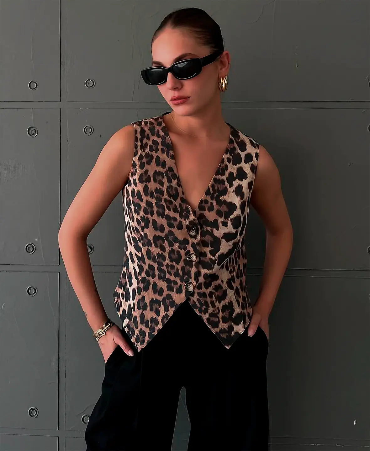 Modestique London™-Leopard Print Vest