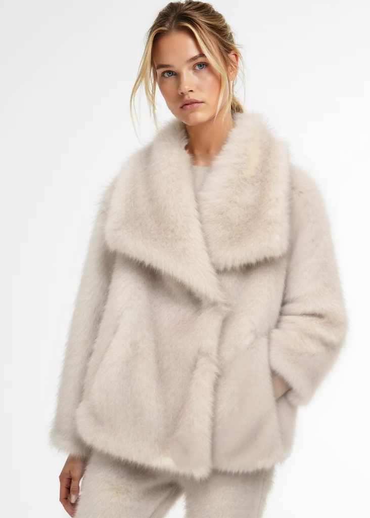 Modestique london™ | Fur Coat
