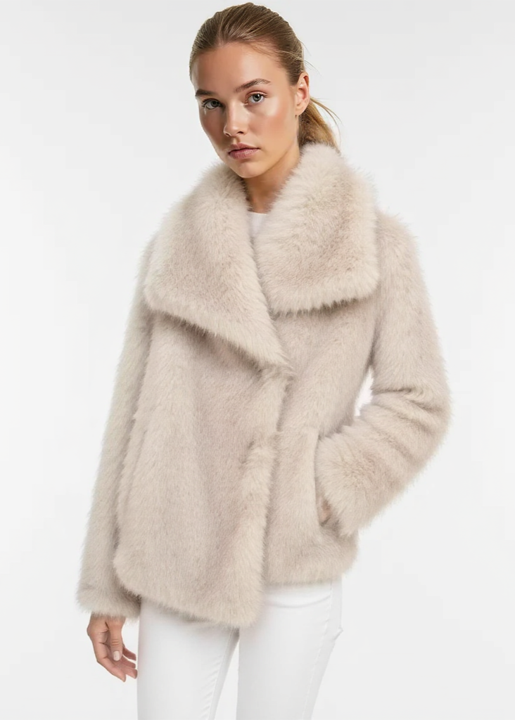 Modestique london™ | Fur Coat